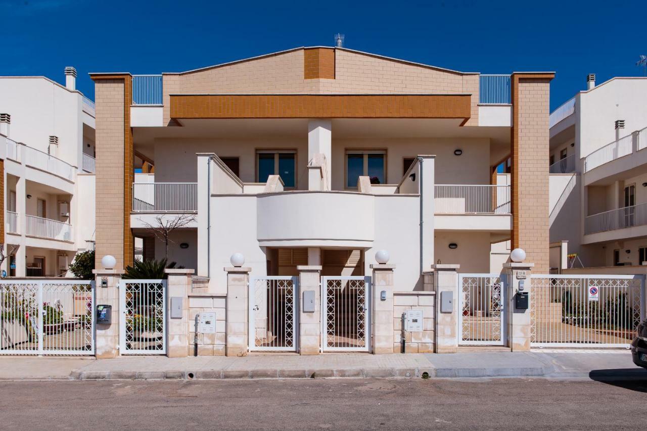 Complesso Casamica Villa Parabita Eksteriør billede